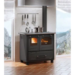 Family 4.5 - 7.5 KW - Cuisinière à Bois LA NORDICA EXTRAFLAME