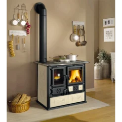 Rosa Sinistra Reverse 8.2 KW - Cuisinière à Bois La NORDICA EXTRAFLAME